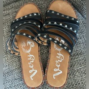 Very g sandals size 8